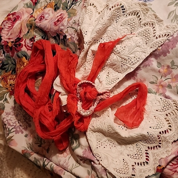 MOSSIE ANNA ARTISAN DESIGN Accessories - 🩷🩷🩷❤️JABOT NWT MOSSIE  ANNA ARTISAN DESIGN